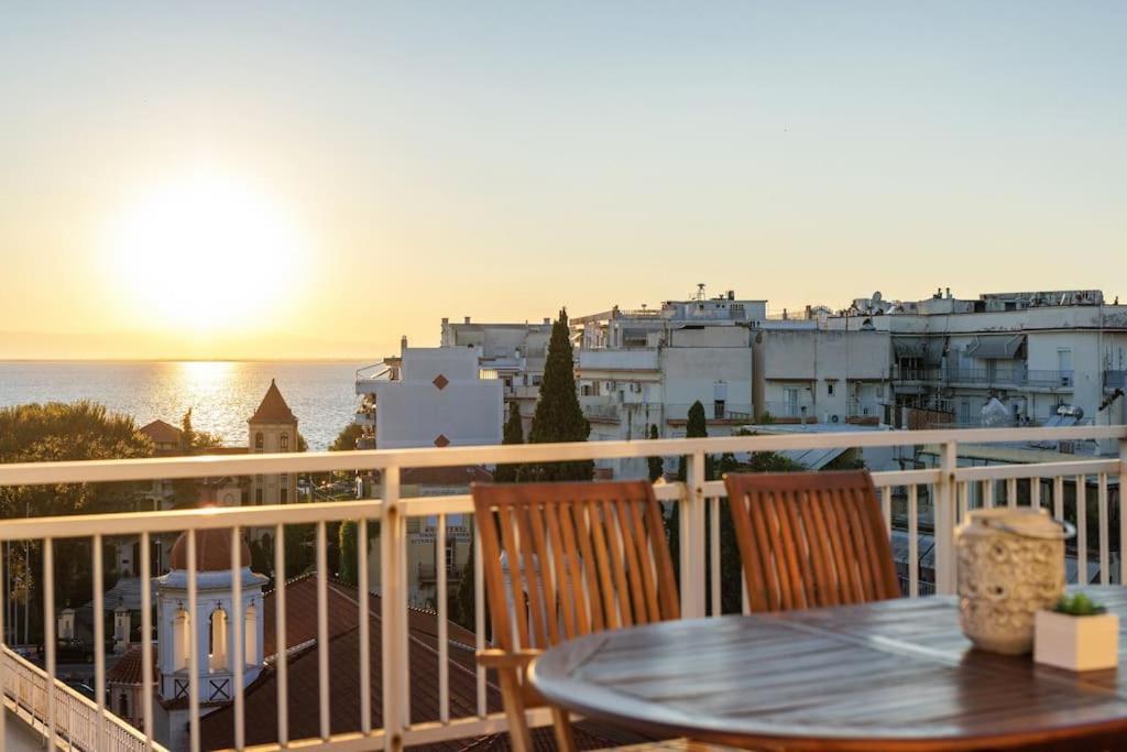 Apartamento Sea View Sunset Penthouse Tesalónica Exterior foto
